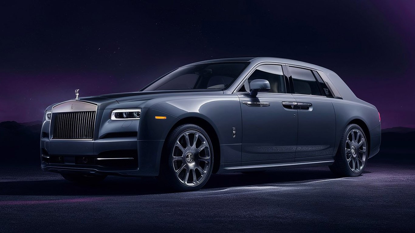 Hybrid Cars: The Perfect Balance Between Gas and Electric